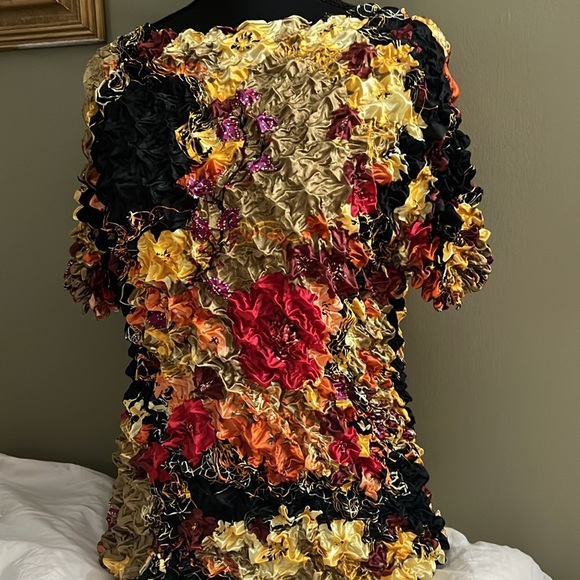 Vintage 1980s Popcorn/ Accordion Style Multi-Color Floral Blouse - Picture 2 of 4